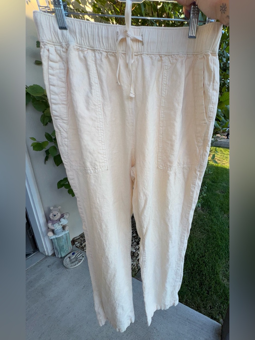 Pilcro by Anthropologie Relaxed Linen Drawstring Pants in Cream (Small)